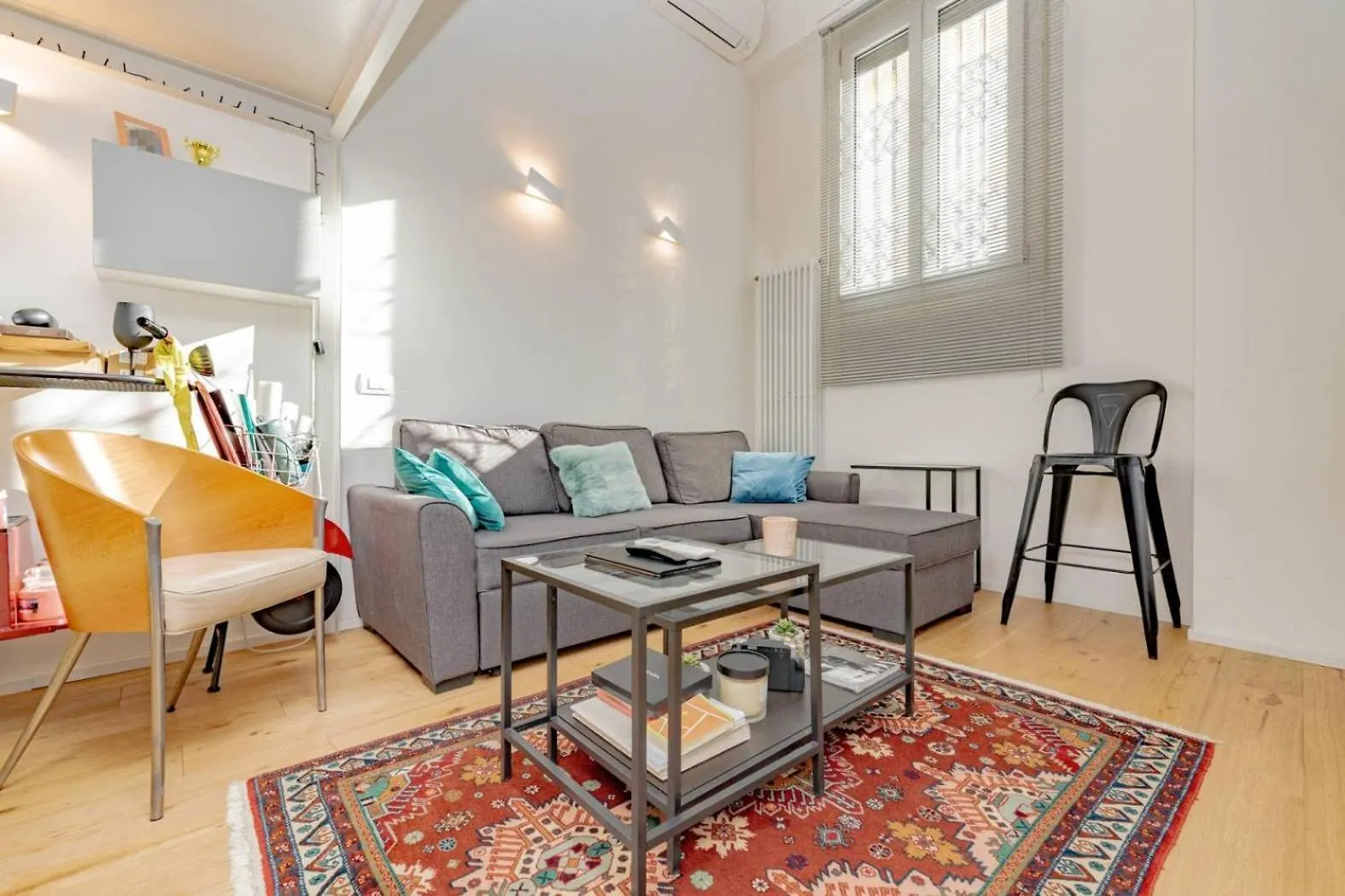 Cozy Apartment Near Bocconi Milan Italy